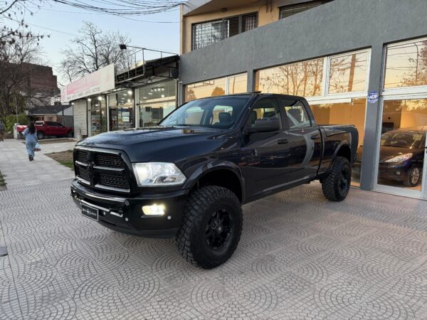 Dodge Ram 2500 At - Imagen 1