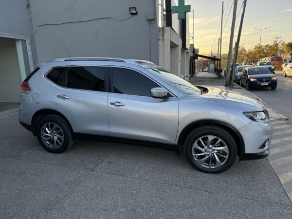 Nissan X-Trail At - Imagen 4