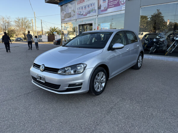 Volskwagen Golf 2016 bluemotion At - Imagen 1