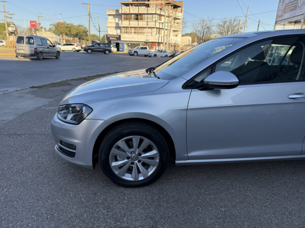 Volskwagen Golf 2016 bluemotion At - Imagen 10