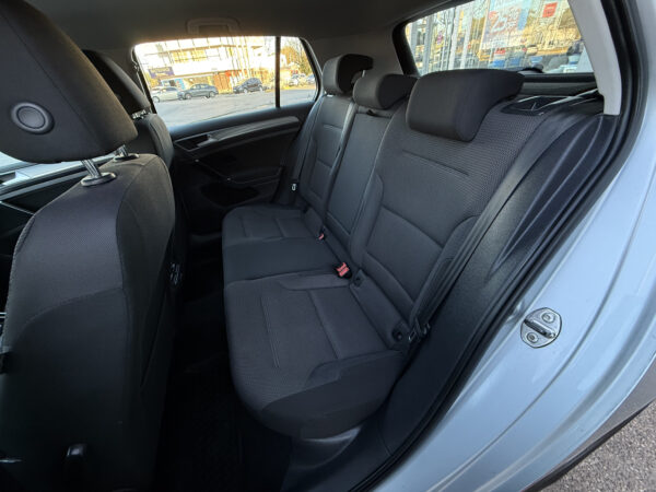 Volskwagen Golf 2016 bluemotion At - Imagen 11