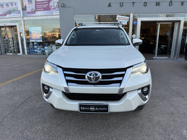 Toyota sw4 srx 7 asientos - Imagen 3