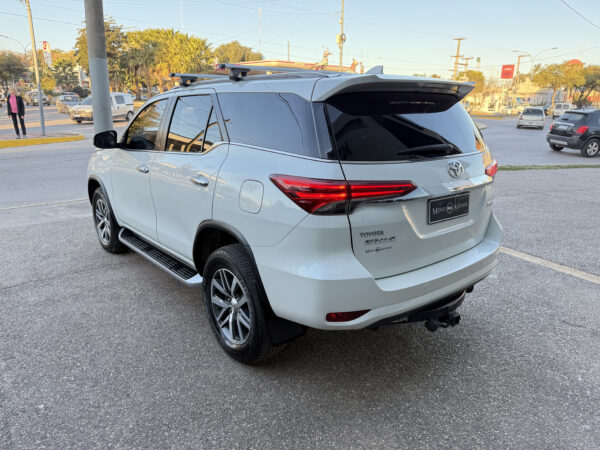 Toyota sw4 srx 7 asientos - Imagen 8