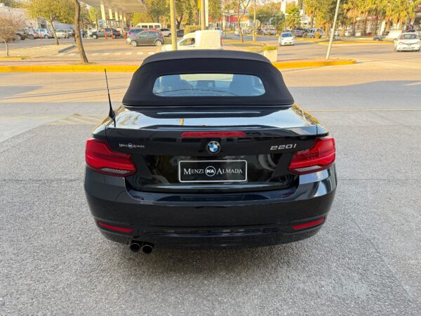 Bmw 220i cabrio 2.0 turbo At - Imagen 7