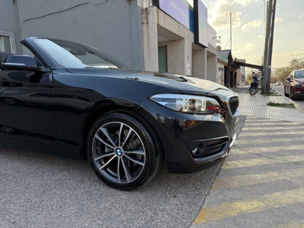 Bmw 220i cabrio 2.0 turbo At - Imagen 5
