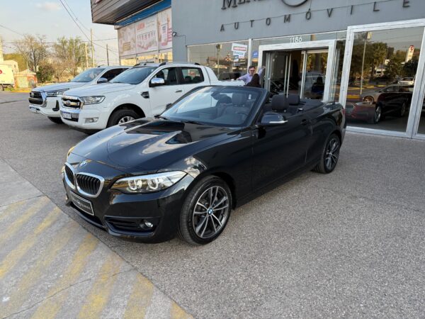 Bmw 220i cabrio 2.0 turbo At - Imagen 1