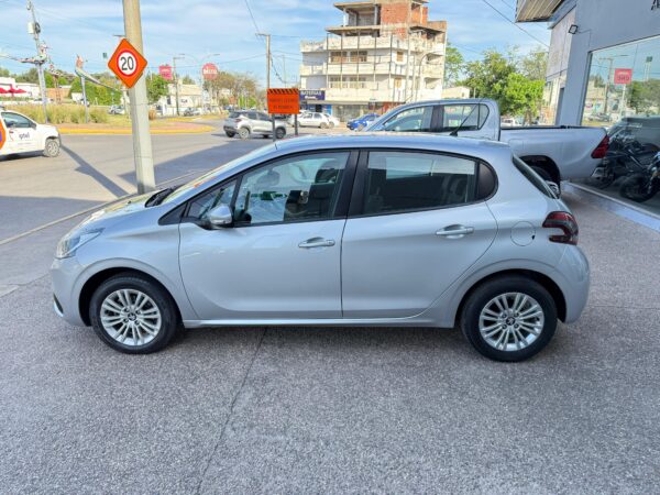 Peugeot 208 - Imagen 7