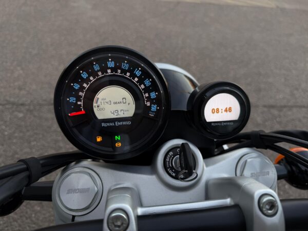 ROYAL ENFIELD SUPER METEOR 650cc - Imagen 15