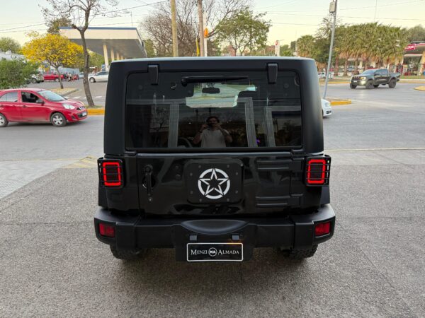 Jeep Wrangler - Imagen 8