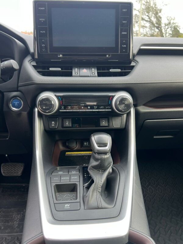 TOYOTA RAV 4 - Imagen 14