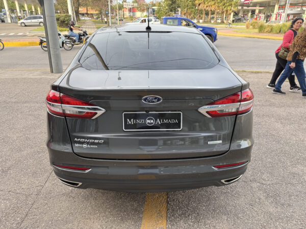 Ford Mondeo - Imagen 7