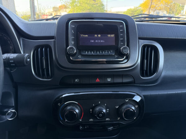 Fiat Mobi Easy - Imagen 14