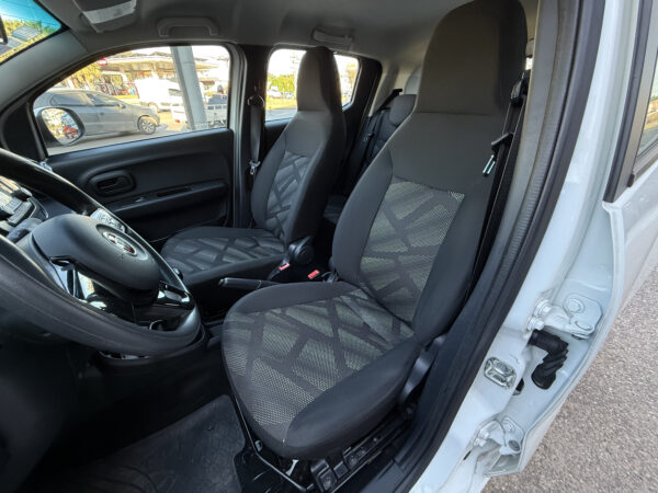 Fiat Mobi Easy - Imagen 11