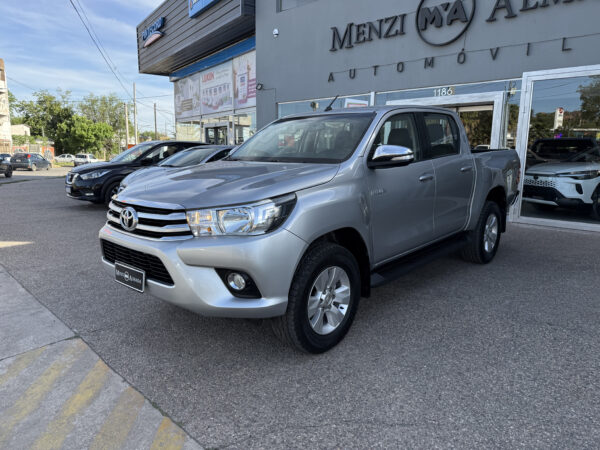 TOYOTA HILUX 4X2 - Imagen 1