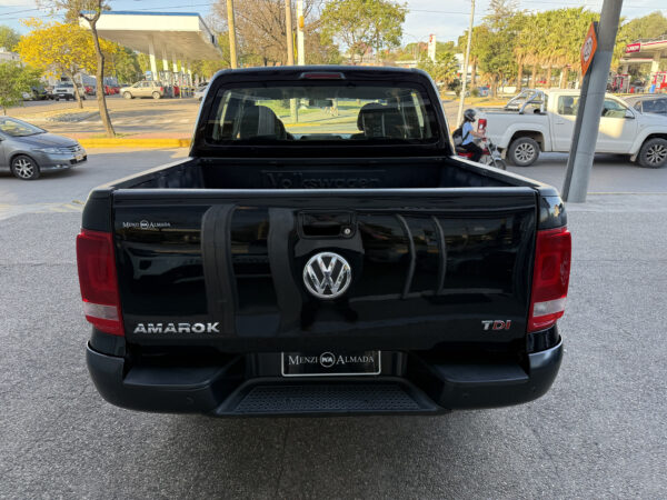 VOLKSWAGEN  AMAROK 4X2 180CV - Imagen 6