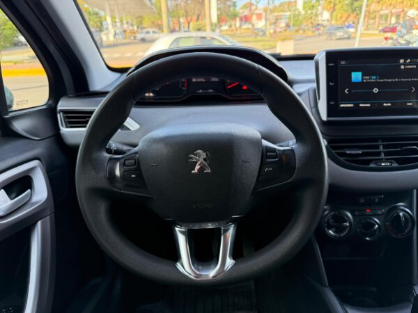 Peugeot 208 - Imagen 14