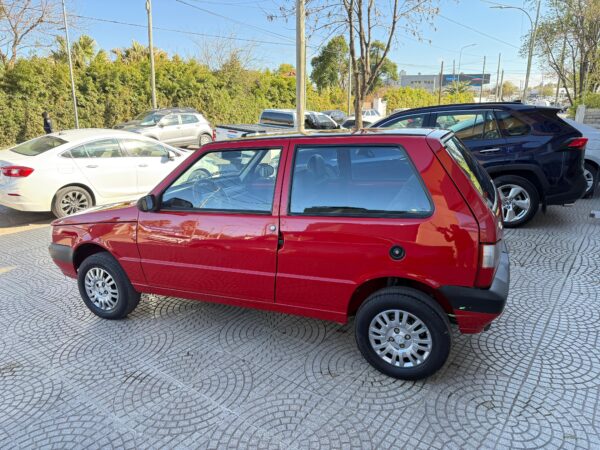 Fiat Uno - Imagen 8